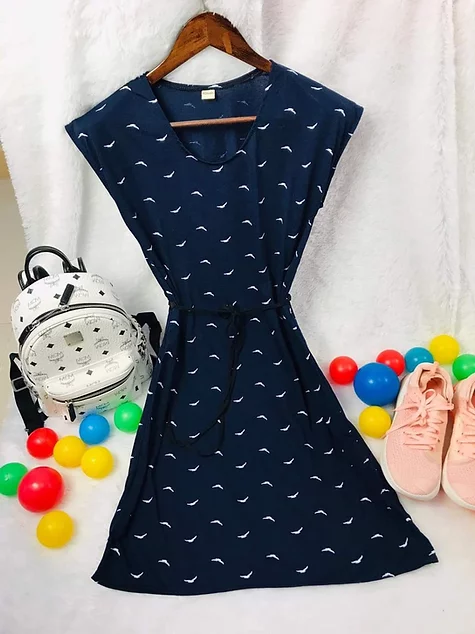 Dress - Knee Length - Cap Sleeve