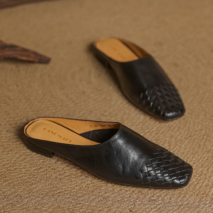 Black / 4 AU (35 EU)
