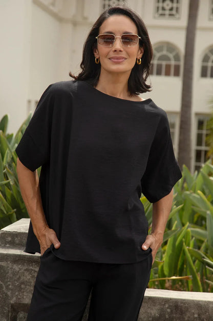Gemma Short Sleeve Round Neck Top Black