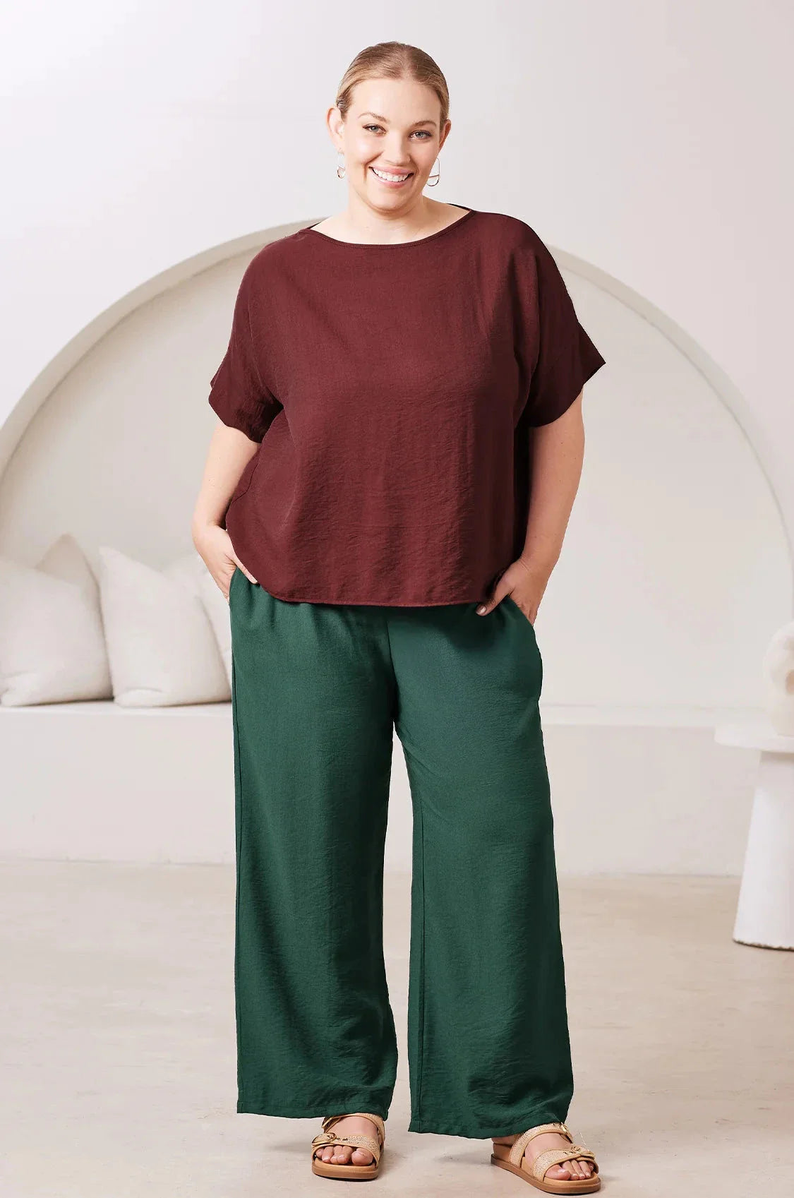 Gemma Short Sleeve Round Neck Top Burgundy