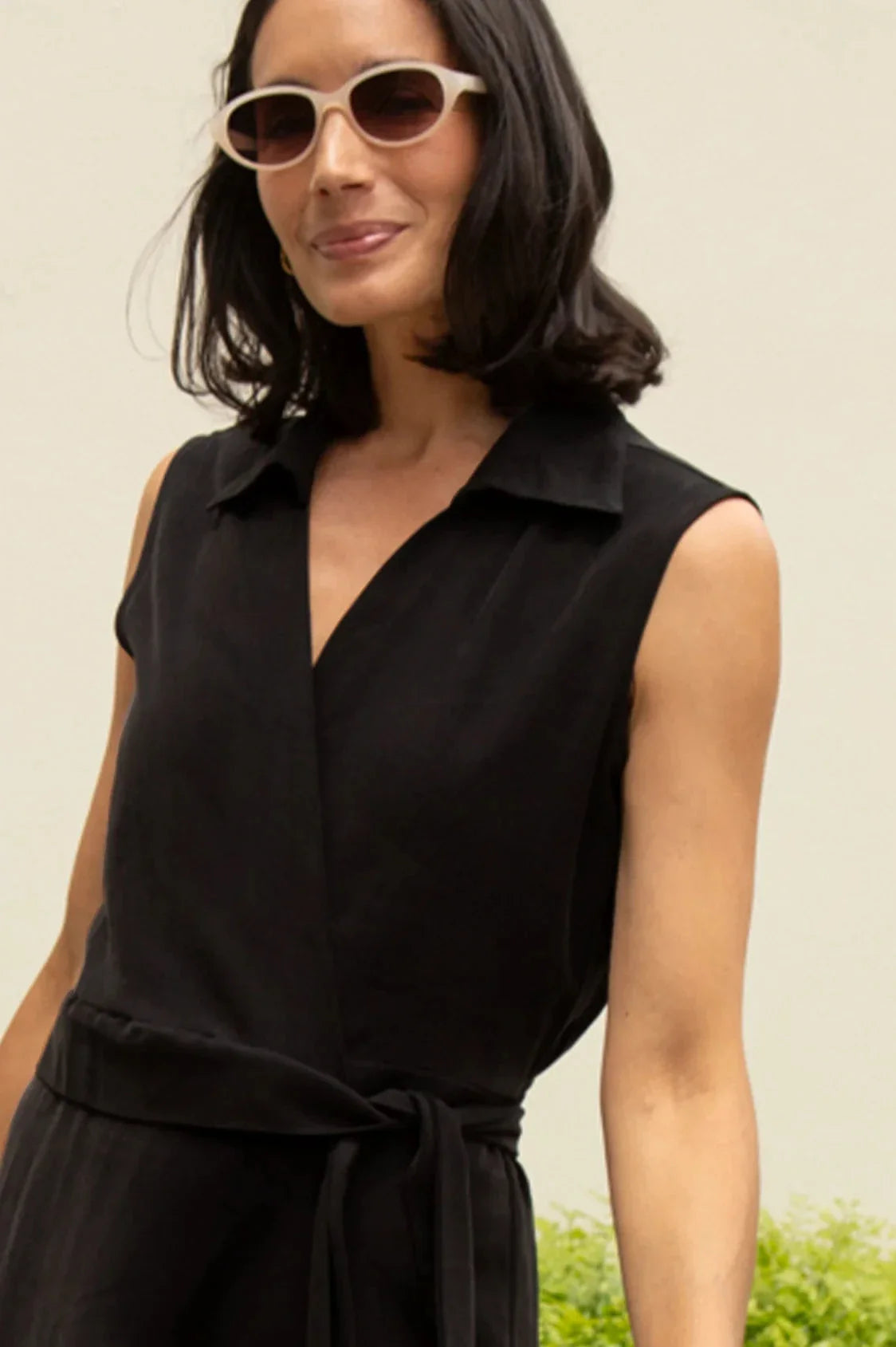 Alex Sleeveless Jumpsuit in Black