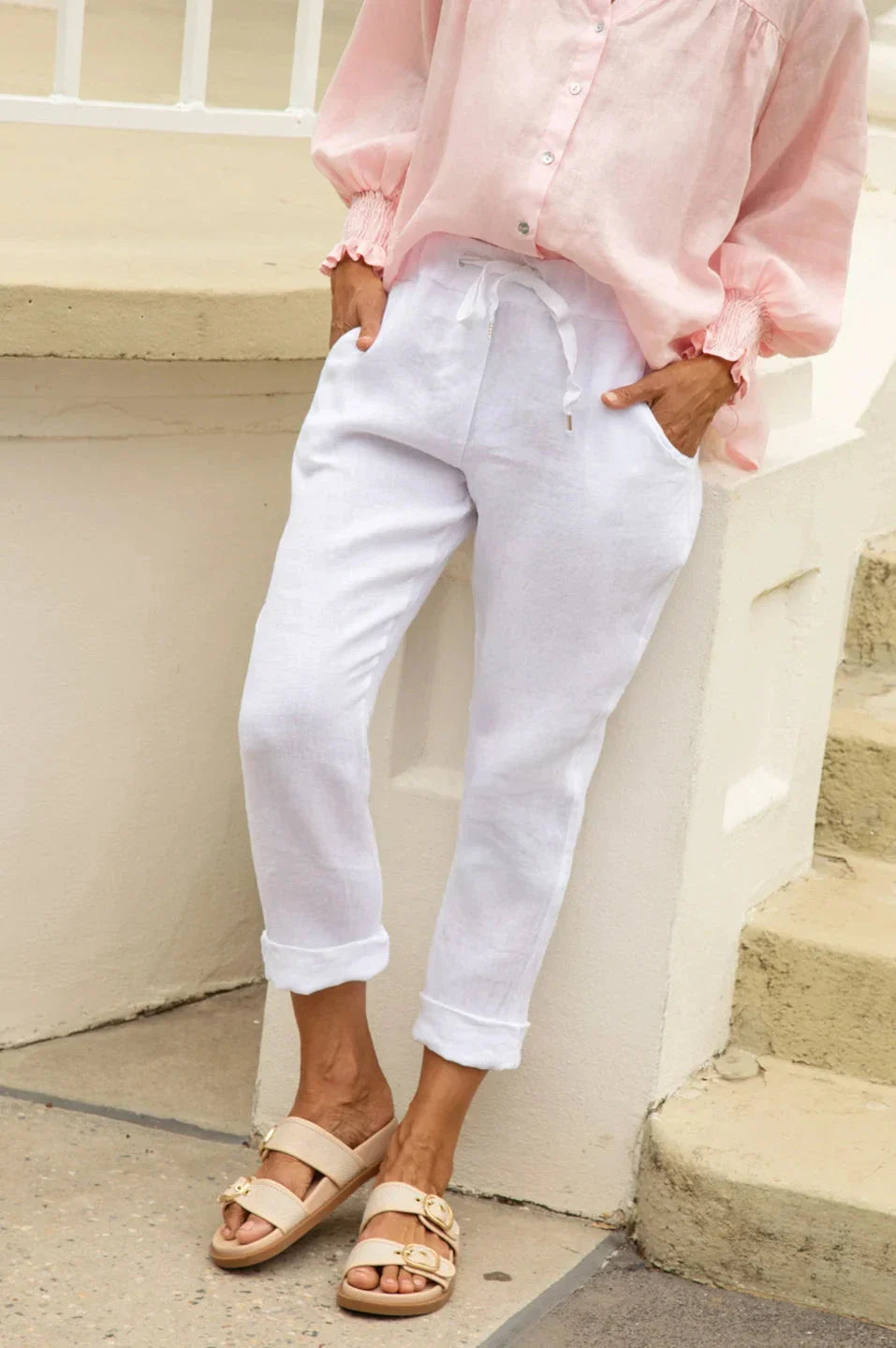 Luisa Linen Relaxed Jogger in White