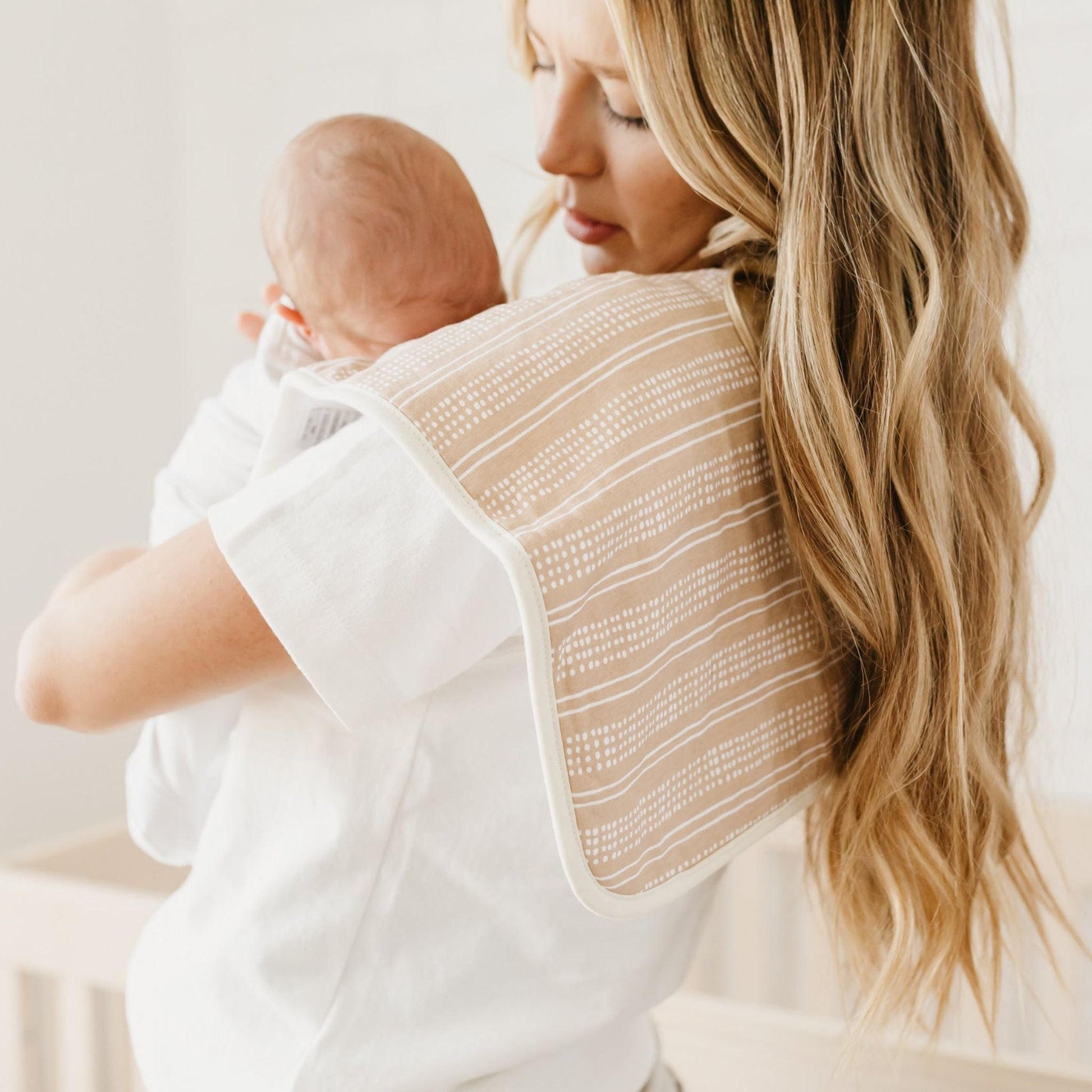 3 Pack Premium Burp Cloths - Peanut