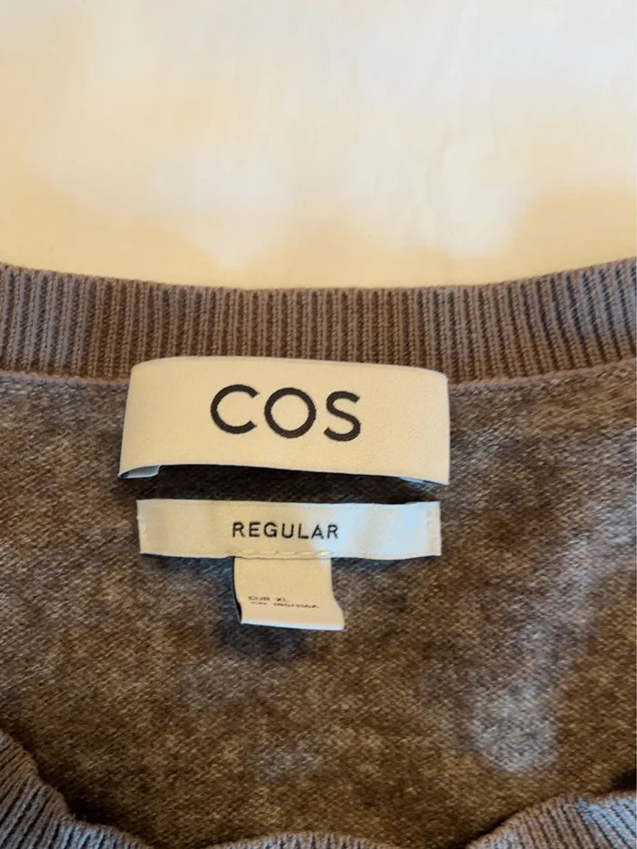 Cos-ulltröja
