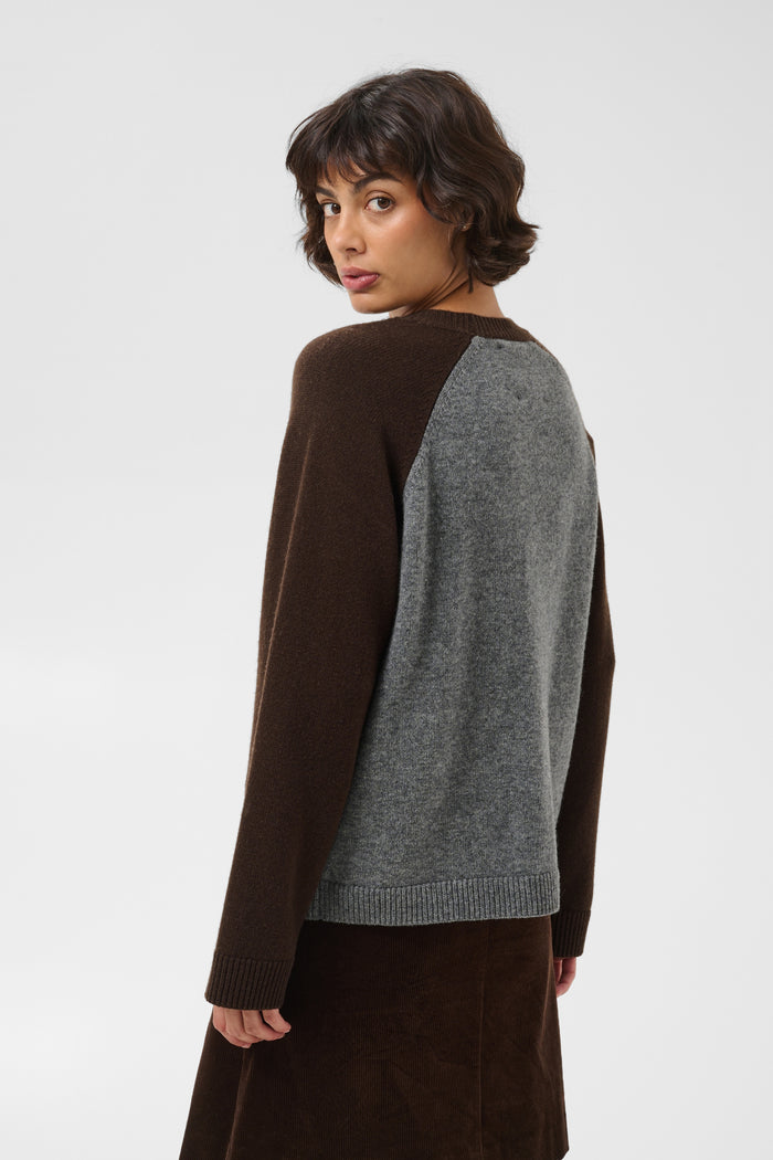 Part Two CleoPW Jumper Grey/Mole Colorblock 30310866 on model Shop Part Two at Dotique